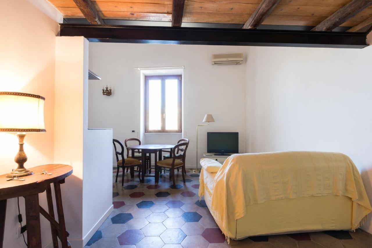 Sunny Navona Square Apartamento Roma